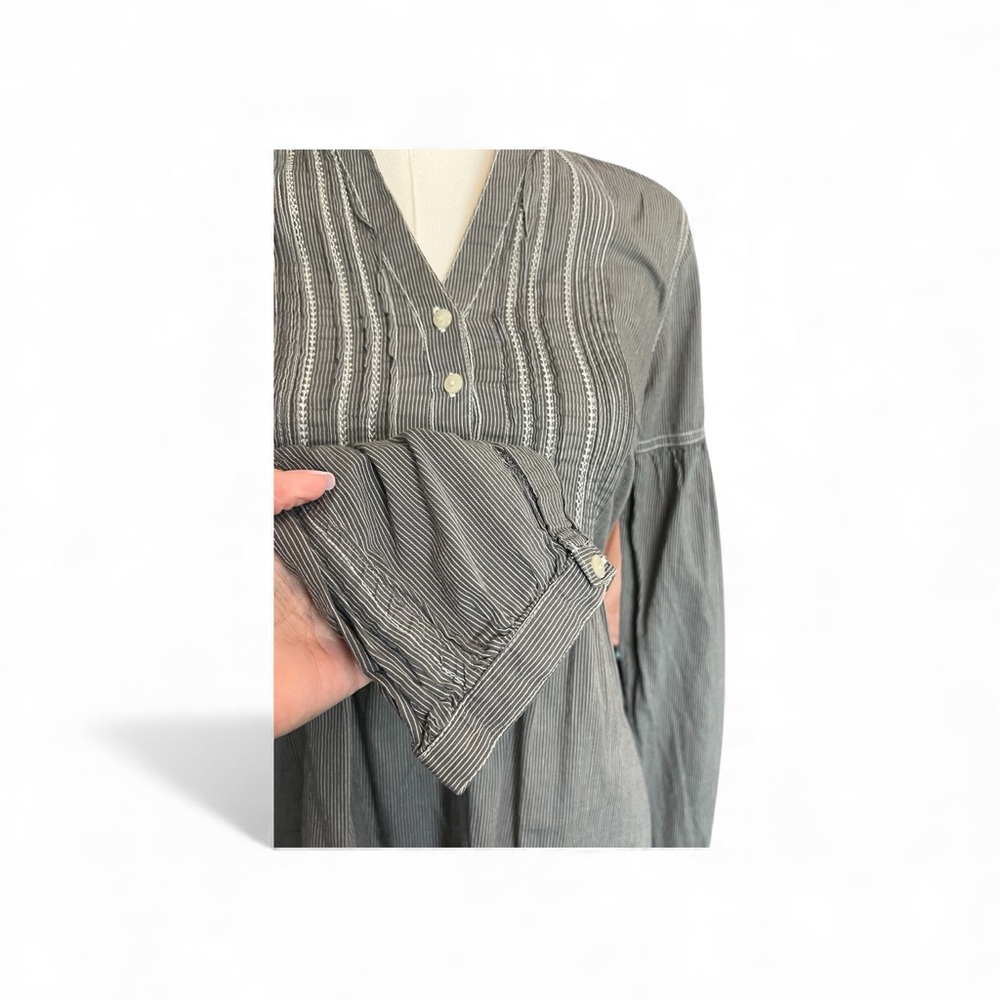 EUC Converse All Star gray & white thin stripe long sleeve blouse | sz XS - Picture 5 of 9